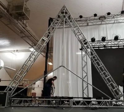 triangle truss